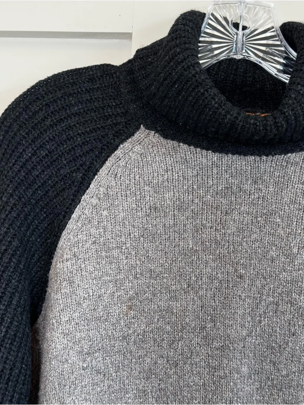 Tory Burch Turtleneck Sweater Wool Blend Cropped Two Toned Gray Black Women’s XL